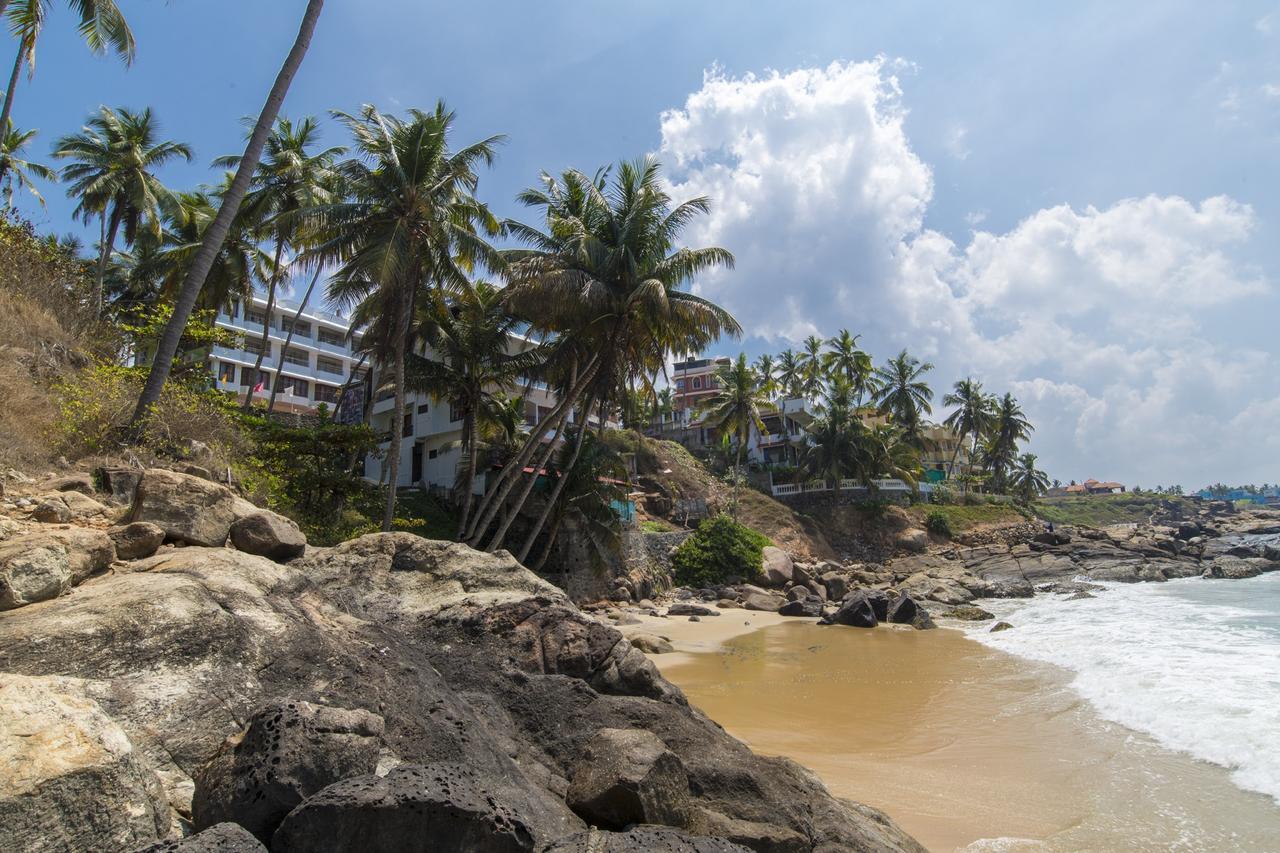 Surya Beach Resort Kovalam Kültér fotó