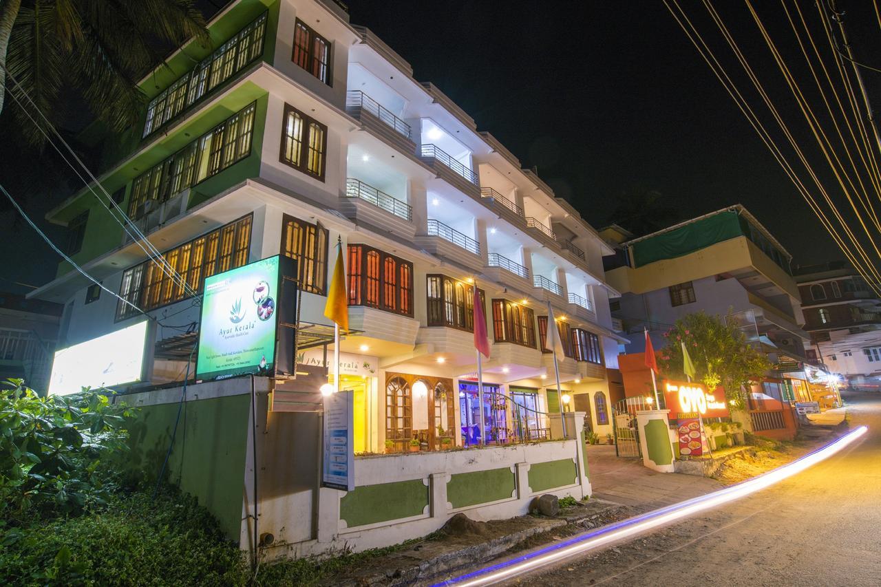 Surya Beach Resort Kovalam Kültér fotó