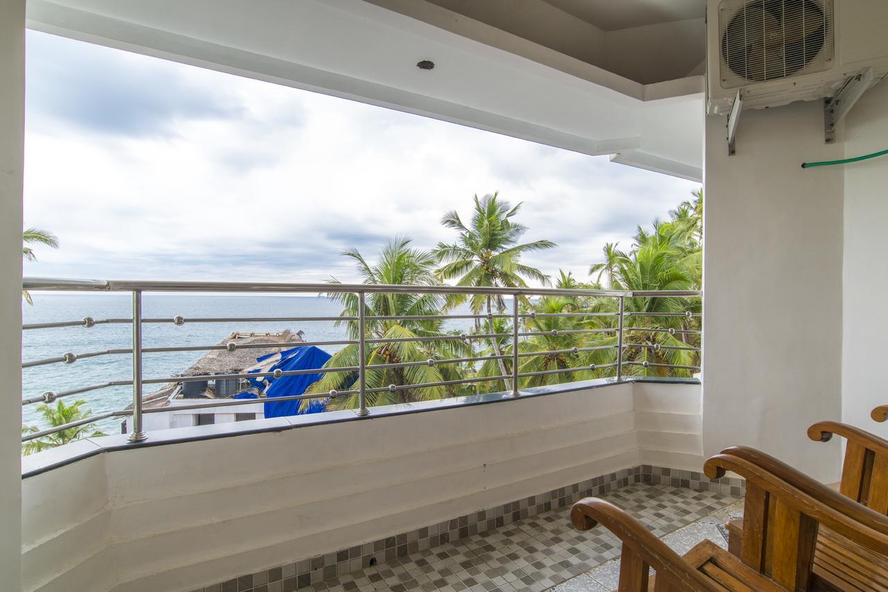 Surya Beach Resort Kovalam Kültér fotó
