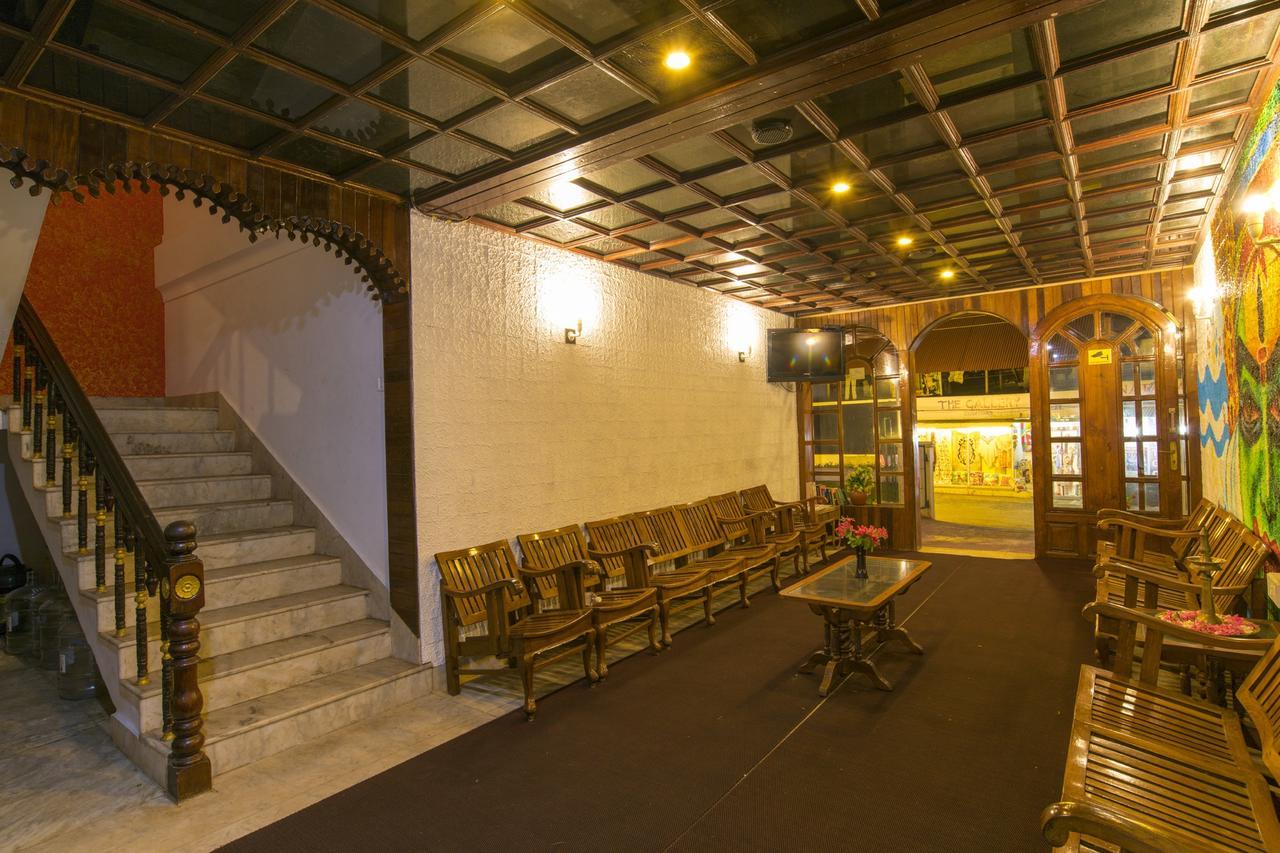 Surya Beach Resort Kovalam Kültér fotó